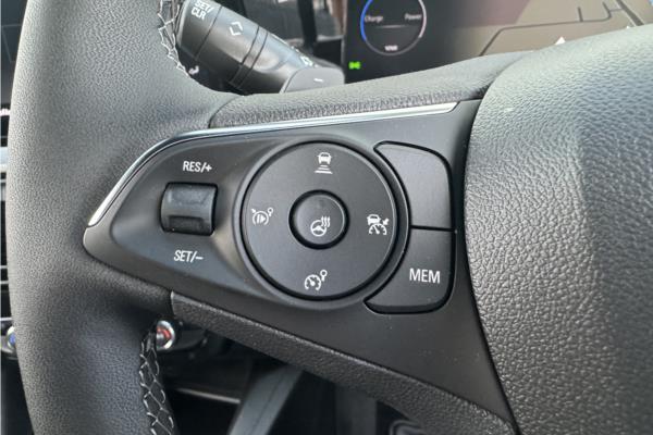2024 Vauxhall Mokka 1.2 MHEV Ultimate SUV 5dr Petrol Hybrid e-DCT Euro 6 (s/s) (136 ps) - Black Alcantara, photo 18