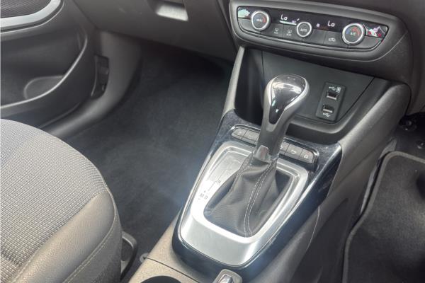 2022 Vauxhall Crossland 1.2 Turbo Elite Edition SUV 5dr Petrol Auto Euro 6 (s/s) (130 ps) - Cloth, photo 31