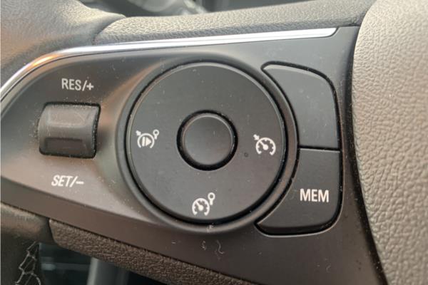 2019 Vauxhall Grandland X 1.2 Turbo SE SUV 5dr Petrol Auto 8Spd Euro 6 (s/s) (130 ps) - Cloth, photo 17