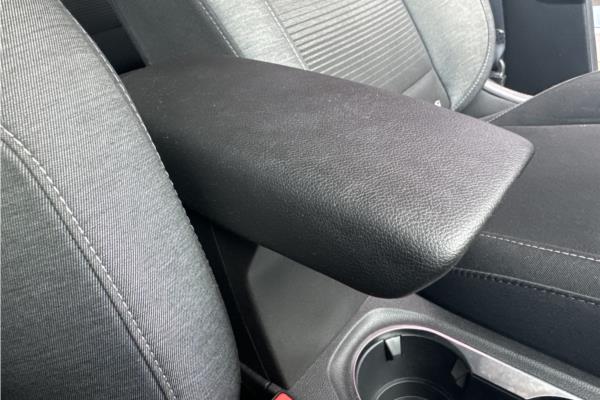 Non Franchise 2021 Renault Captur - Fabic - Cloth, photo 40