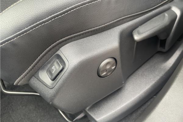 2019 Vauxhall Grandland X 1.2 Turbo GPF Sport Nav SUV 5dr Petrol Auto Euro 6 (s/s) (130 ps) - Cloth, photo 29