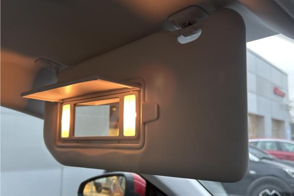 2020 Vauxhall Grandland X 1.2 Turbo Elite Nav Premium SUV 5dr Petrol Auto Euro 6 (s/s) (130 ps) - Leather, photo 30