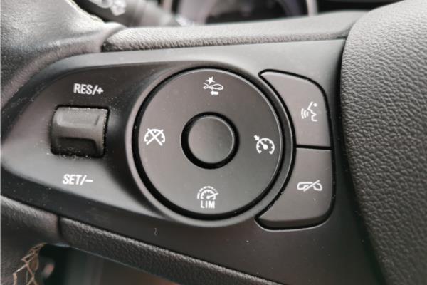 2019 Vauxhall Astra 1.4i Turbo GPF Ultimate Hatchback 5dr Petrol Auto Euro 6 (s/s) (150 ps) - Leather, photo 18