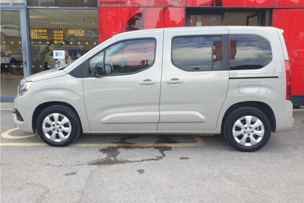 2021 Vauxhall Combo Life 1.2 Turbo SE MPV 5dr Petrol Auto Euro 6 (s/s) (130 ps) - Cloth, photo 5