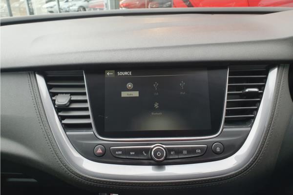 2019 Vauxhall Grandland X 1.2 Turbo GPF Tech Line Nav SUV 5dr Petrol Auto Euro 6 (s/s) (130 ps) - Cloth, photo 17