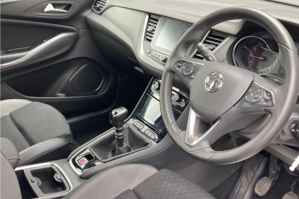 2019 Vauxhall Grandland X 1.2 Turbo Sport Nav SUV 5dr Petrol Manual Euro 6 (s/s) (130 ps) - Cloth/Leather, photo 11