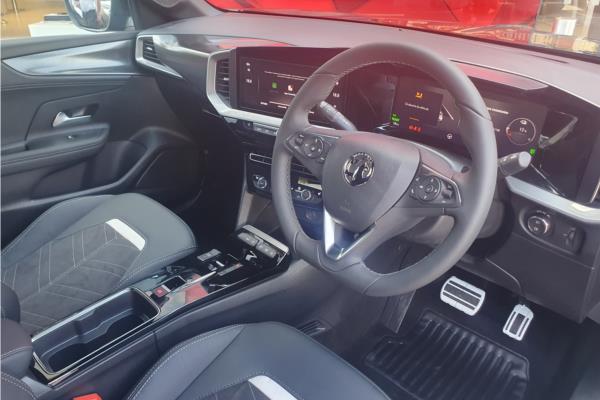 2024 Vauxhall Mokka-e 50kWh Ultimate SUV 5dr Electric Auto (136 ps) - Black Alcantara, photo 11