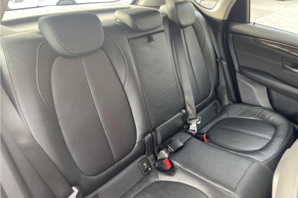 Non Franchise 2016 BMW 2 Series Active Tourer 1.5 225xe 7.6kWh Luxury MPV 5dr Petrol Plug-in Hybrid Auto 4WD Euro 6 (s/s) (224 ps) - Mixed Leather - Fabric/Cloth, photo 13