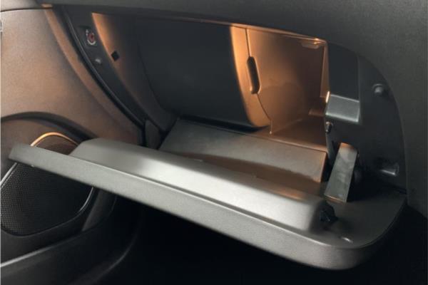 2020 Vauxhall Grandland X 1.2 Turbo SRi Nav SUV 5dr Petrol Auto Euro 6 (s/s) (130 ps) - Cloth, photo 21