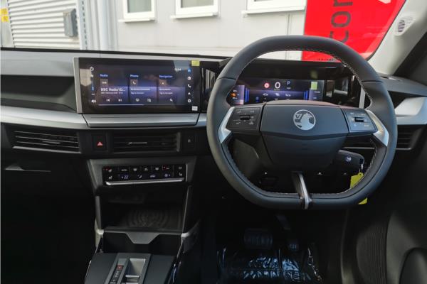 Vauxhall Frontera 83kW Ultimate 54kWh Ext/Rge AU - Ergo Feture Gry, photo 10
