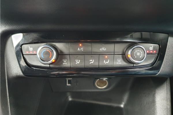 2020 Vauxhall Corsa 1.2 Turbo Elite Nav Hatchback 5dr Petrol Auto Euro 6 (s/s) (100 ps) - Cloth, photo 16