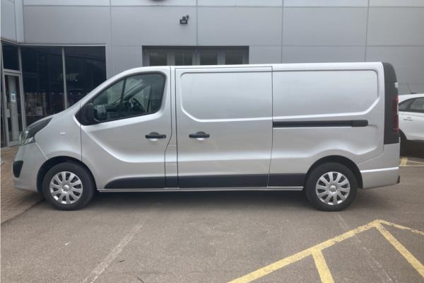 2018 VAUXHALL VIVARO - Cloth, photo 4