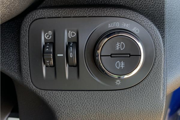 2020 Vauxhall Combo Life 1.5 Turbo D BlueInjection Energy MPV 5dr Diesel Manual Euro 6 (s/s) (7 Seat) (100 ps) - Cloth, photo 21