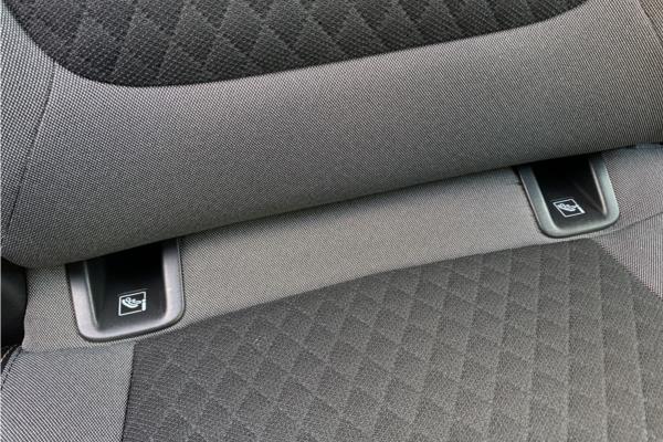 2019 Vauxhall Grandland X 1.2 Turbo GPF Sport Nav SUV 5dr Petrol Auto Euro 6 (s/s) (130 ps) - Cloth, photo 33