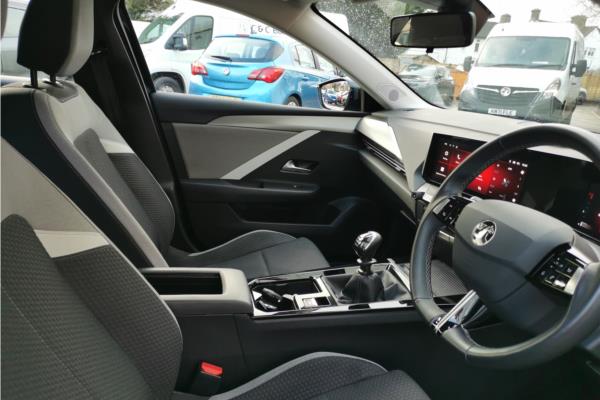 2023 Vauxhall Astra 1.2 Turbo Design Hatchback 5dr Petrol Manual Euro 6 (s/s) (110 ps) - Cloth, photo 12