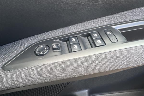Non Franchise 2021 Peugeot 3008 1.2 PureTech Active Premium SUV 5dr Petrol Manual Euro 6 (s/s) (130 ps) - Fabic - Cloth, photo 23