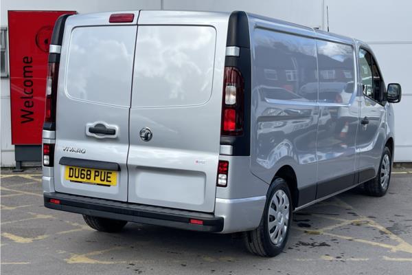 2018 Vauxhall Vivaro 1.6 CDTi 2900 Sportive Panel Van 5dr Diesel Manual L2 H1 EU6 (120 ps) - Cloth, photo 8