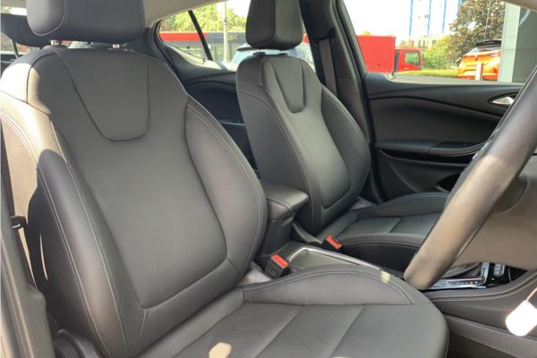 2019 Vauxhall Astra 1.4i Turbo GPF Elite Nav Hatchback 5dr Petrol Auto Euro 6 (s/s) (150 ps) - Leather, photo 34