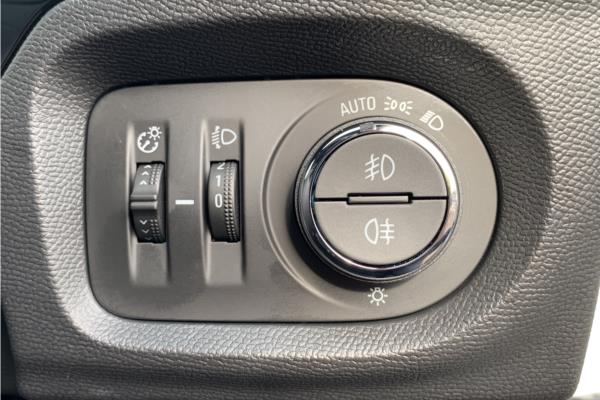 2024 Vauxhall Corsa-e 50kWh GS Hatchback 5dr Electric Auto (136 ps) - Banda Marvel Bl, photo 20