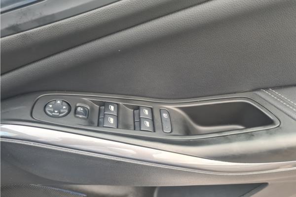 2020 Vauxhall Grandland X 1.2 Turbo Griffin SUV 5dr Petrol Manual Euro 6 (s/s) (130 ps) - Berson Black, photo 30
