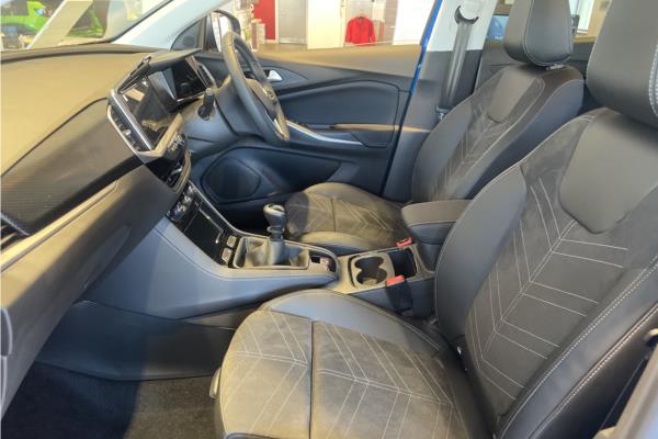 2023 Vauxhall Grandland - Alcantara Jet Black Cloth, Jet Black, photo 14