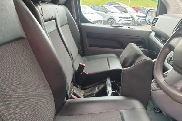 2021 Vauxhall Vivaro 1.5 Turbo D 2700 Sportive Panel Van 5dr Diesel Manual L1 H1 Euro 6 (s/s) (120 ps) - Curtiba Tritone, photo 33