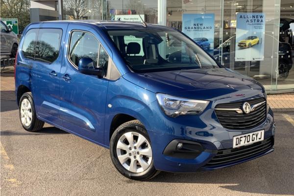 2020 Vauxhall Combo Life 1.2 Turbo Energy MPV 5dr Petrol Auto Euro 6 (s/s) (130 ps) - Cloth, video preview