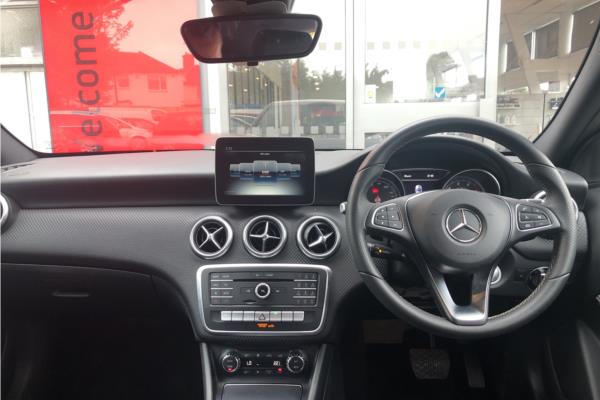 Non Franchise 2018 Mercedes-benz a 200 Sport Edition Auto - Leather, photo 10