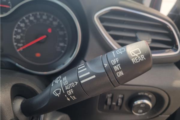 2019 Vauxhall Grandland X 1.2 Turbo GPF Sport Nav SUV 5dr Petrol Auto Euro 6 (s/s) (130 ps) - Cloth, photo 28