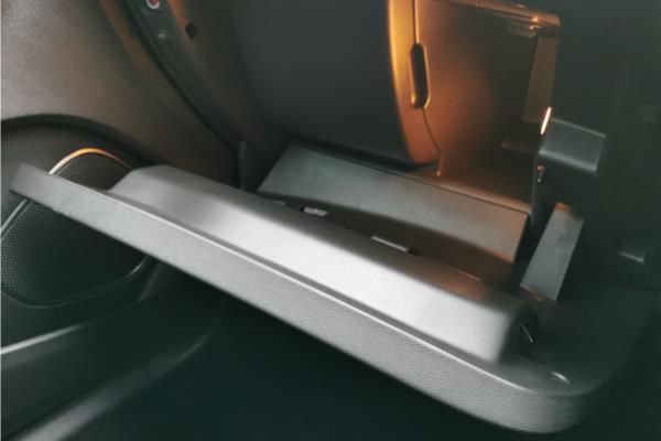 2021 Vauxhall Grandland X 1.2 Turbo Griffin Edition SUV 5dr Petrol Auto Euro 6 (s/s) (130 ps) - Cloth, photo 26