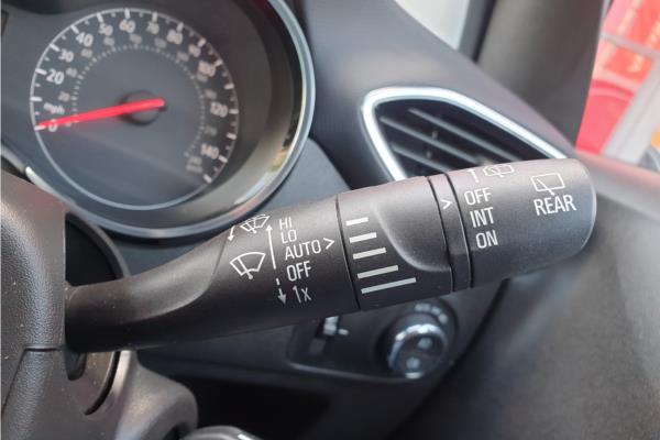 2021 Vauxhall Crossland 1.2 Turbo Elite Nav SUV 5dr Petrol Auto Euro 6 (s/s) (130 ps) - Cloth, photo 28