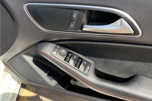 Non Franchise 2015 Mercedes-Benz CLA Class 1.6 CLA180 AMG Sport Coupe 4dr Petrol 7G-DCT (s/s) (125 g/km, 122 bhp) - Fabic - Cloth, photo 35