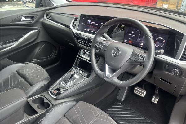 2022 Vauxhall Grandland 1.2 Turbo Ultimate SUV 5dr Petrol Auto Euro 6 (s/s) (130 ps) - Harlekin Black, photo 12