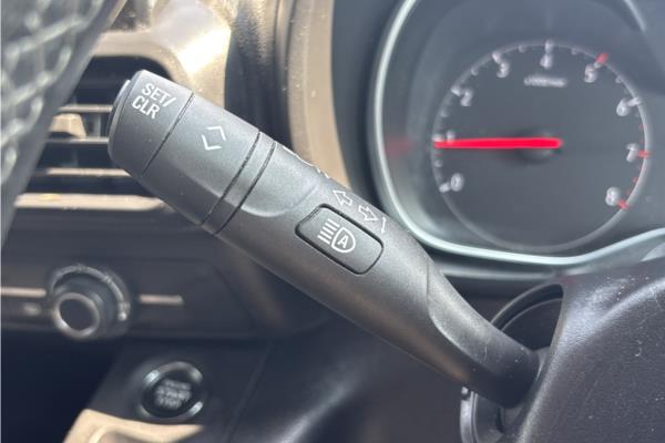 2021 Vauxhall Combo Life 1.2 Turbo SE MPV 5dr Petrol Auto Euro 6 (s/s) (130 ps) - Cloth, photo 27