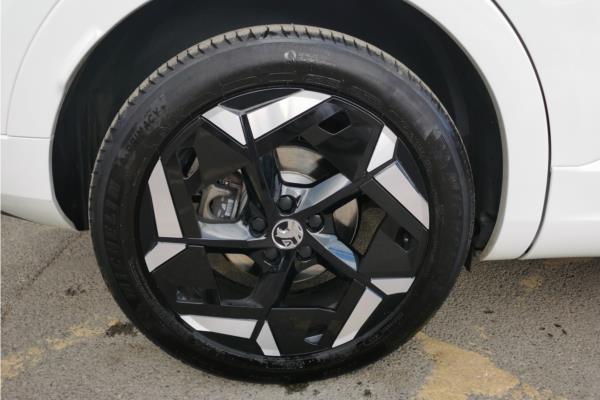 2023 Vauxhall Grandland 1.6 14.2kWh GSe SUV 5dr Petrol Plug-in Hybrid Auto AWD Euro 6 (s/s) (300 ps) - Black Alcantara, photo 20