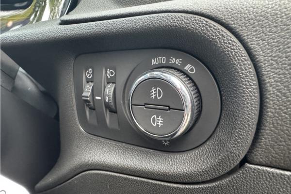 2021 Vauxhall Grandland X 1.2 Turbo SRi Nav SUV 5dr Petrol Manual Euro 6 (s/s) (130 ps) - Cloth, photo 21