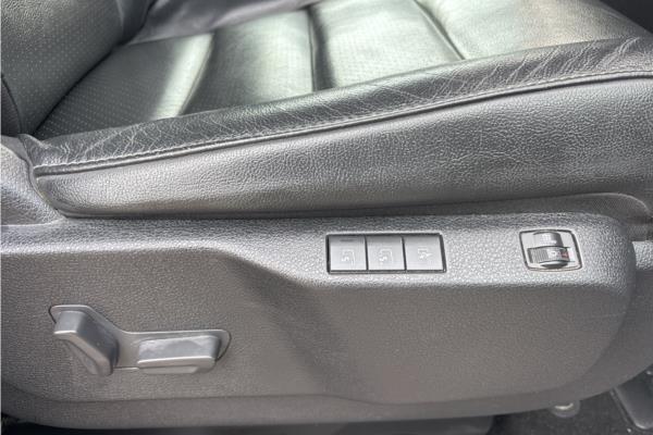 2021 Vauxhall Vivaro Life Electric 50kWh Elite MPV 5dr Electric Auto LWB (8 Seat, 7.4kW Charger) (136 ps) - Cloth, photo 29