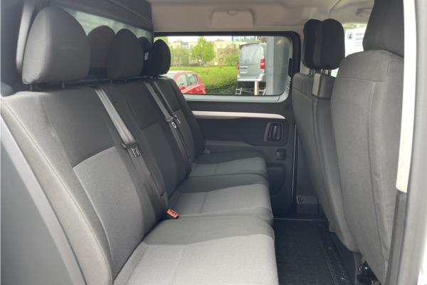 2022 Vauxhall Vivaro 2.0 Turbo D 3100 Elite Crew Van 5dr Diesel Manual Euro 6 (s/s) (145 ps) - Cloth, photo 13