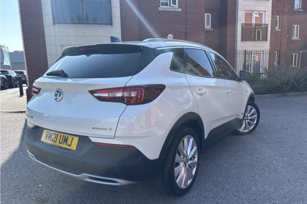 2021 Vauxhall Grandland X 1.6 13.2kWh Elite Nav SUV 5dr Petrol Plug-in Hybrid Auto 4WD Euro 6 (s/s) Hybrid4 (300 ps) - Leather, photo 8
