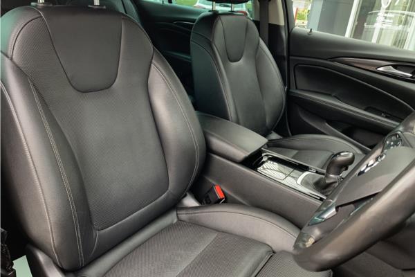 2019 Vauxhall Insignia 1.6i Turbo Elite Nav Grand Sport 5dr Petrol Manual Euro 6 (s/s) (200 ps) - Leather, photo 34