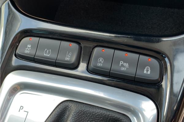 2021 Vauxhall Crossland 1.2 Turbo Ultimate Nav SUV 5dr Petrol Auto Euro 6 (s/s) (130 ps) - Cloth/Alcantara, photo 32