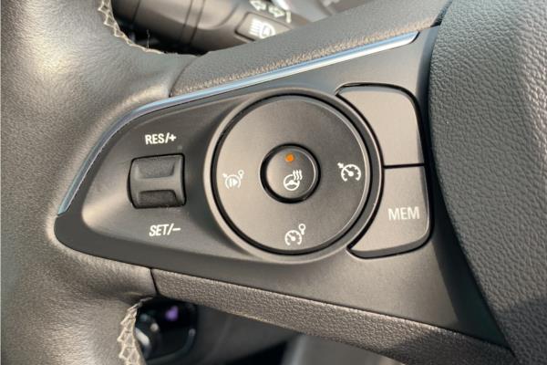 2021 Vauxhall Crossland 1.2 Turbo Ultimate Nav SUV 5dr Petrol Auto Euro 6 (s/s) (130 ps) - Cloth/Alcantara, photo 18