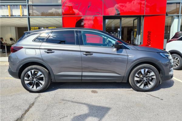 2019 VAUXHALL GRANDLAND - Harlekin Black, photo 9