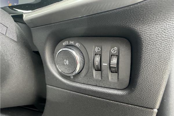 2022 Vauxhall Mokka 1.2 Turbo Design SUV 5dr Petrol Manual Euro 6 (s/s) (130 ps) - Cloth, photo 21