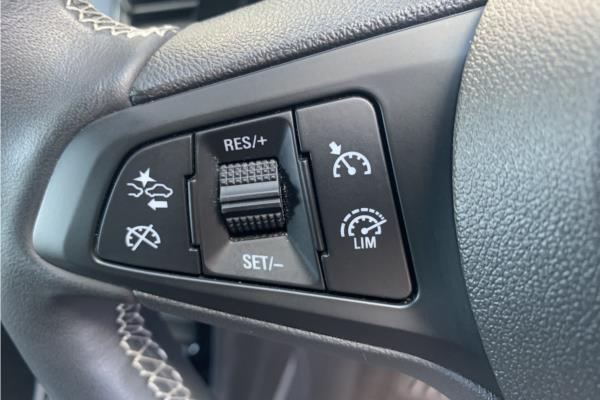 2021 Vauxhall Astra 1.2 Turbo Griffin Edition Hatchback 5dr Petrol Manual Euro 6 (s/s) (145 ps) - Cloth Sienna/Jet Blk, photo 18