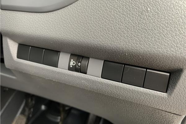 2020 Vauxhall Vivaro 2.0 Turbo D 3100 Edition Crew Van 5dr Diesel Manual Euro 6 (s/s) (120 ps) - Cloth, photo 21