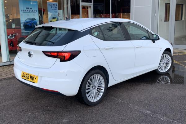 2019 Vauxhall Astra 1.4i Turbo GPF Elite Nav Hatchback 5dr Petrol Auto Euro 6 (s/s) (150 ps) - Leather, photo 8