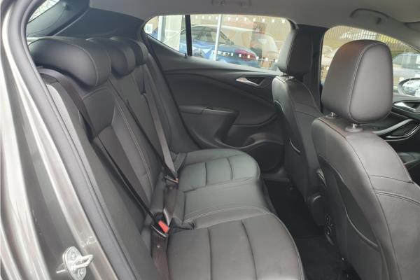 2020 Vauxhall Astra 1.2 Turbo Elite Nav Hatchback 5dr Petrol Manual Euro 6 (s/s) (145 ps) - Leather, photo 13