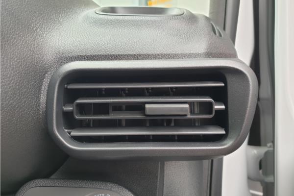 2024 Vauxhall Combo 1.5 Turbo D 2300 Prime Panel Van 6dr Diesel Manual L2 H1 Euro 6 (s/s) (100 ps) - Mistray Grey, photo 38