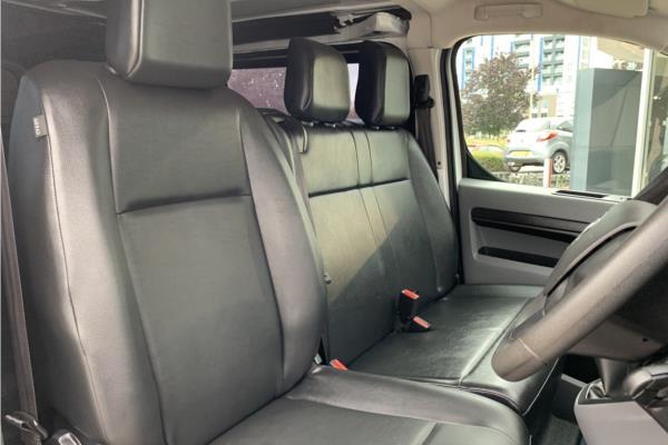 2020 Vauxhall Vivaro 2.0 Turbo D 3100 Edition Crew Van 5dr Diesel Manual Euro 6 (s/s) (120 ps) - Cloth, photo 33